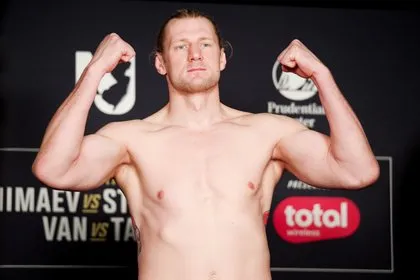 Волков заявил о техническом превосходстве над Куниевым перед UFC 333